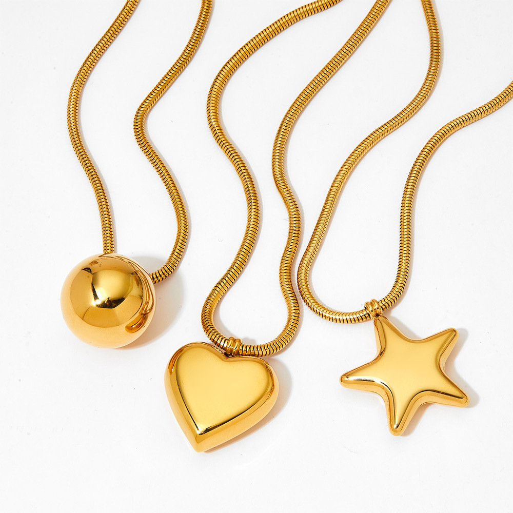 304 Stainless Steel Solid Color PVD Coated Real Gold Plated Simple Style Classic Style Waterproof Non Tarnish Surgical Steel Plating Gold Silver Pendant Necklace