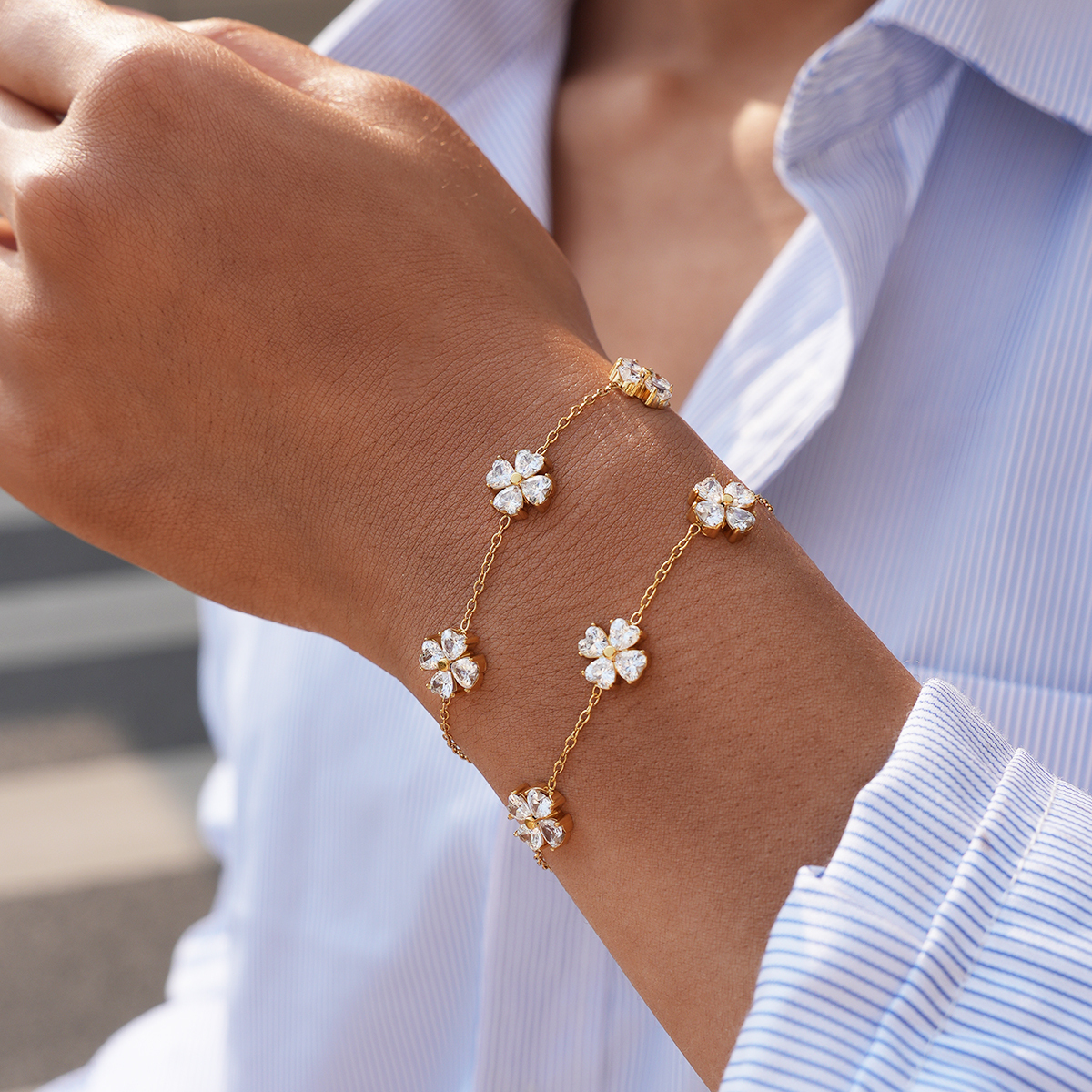 18K Gold Plated 304 Stainless Steel Vacuum Electroplated Zircon Geometric Lucky Clover Four-Leaf Clover Handmade Three-Dimensional Bracelet Jewelry Women's Accessories
