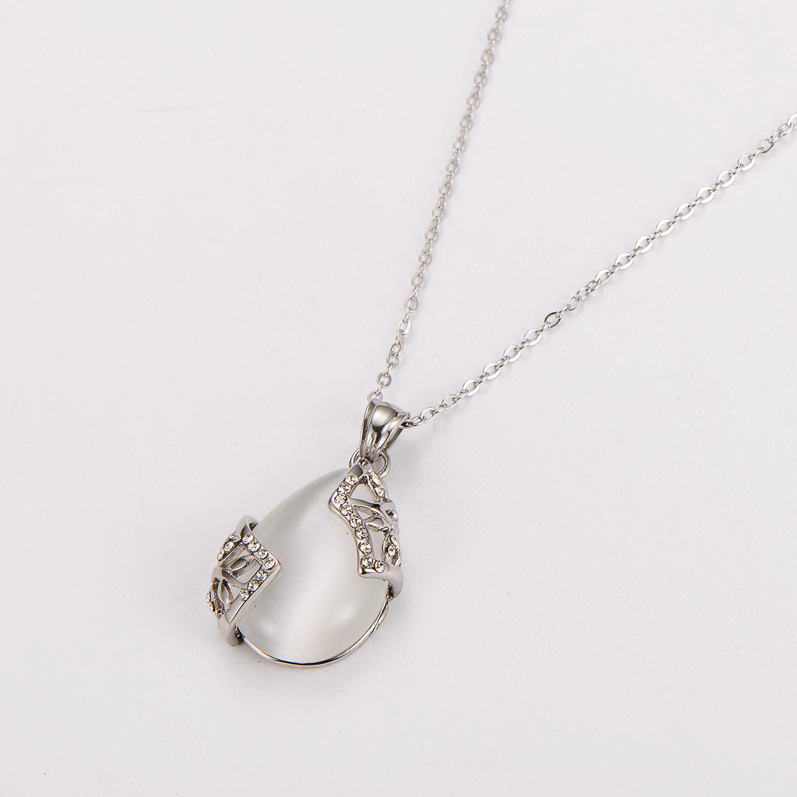 AML Fashionable Temperament 304 Stainless Steel Diamond-Studded Water Drop Necklace Earring Set Accessories