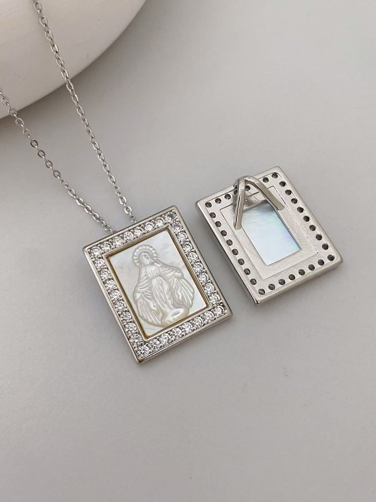 Square Natural Mother-of-Pearl Zircon Jesus Sacred Heart Pendant Women's  Necklace Shell Diy Jewelry Accessories