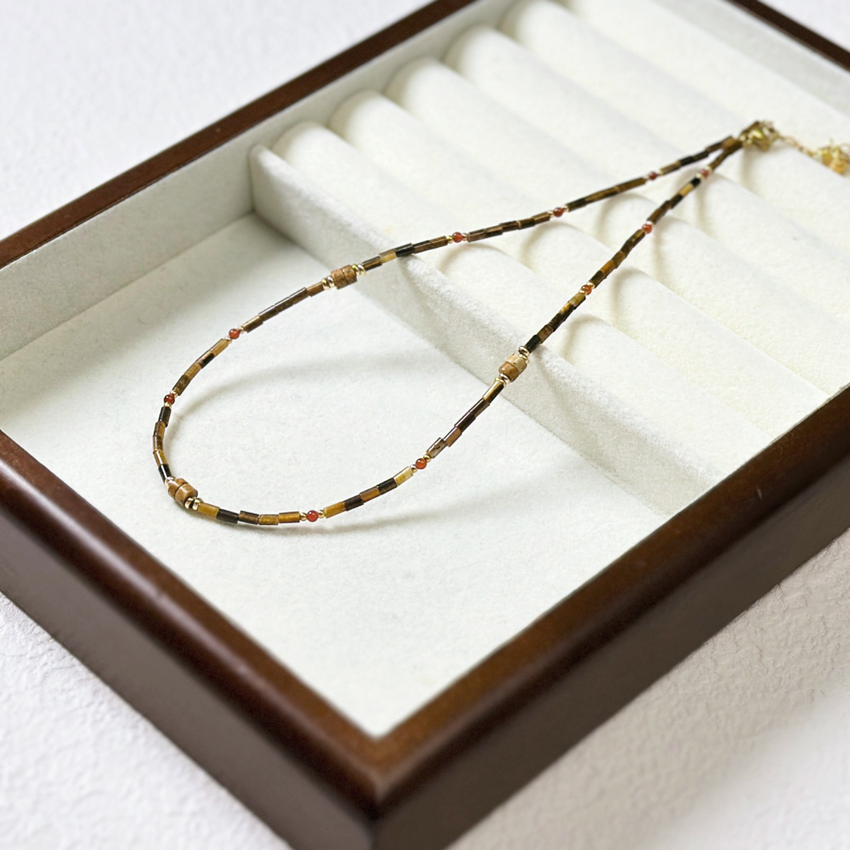 Fall Winter New Natural Stone Necklace Tiger Eye Agate Red Agate Beaded Necklace Ultra Fine Layering Clavicle Chain Titanium Steel Geometric Pattern Ins Style Women's Jewelry Accessory