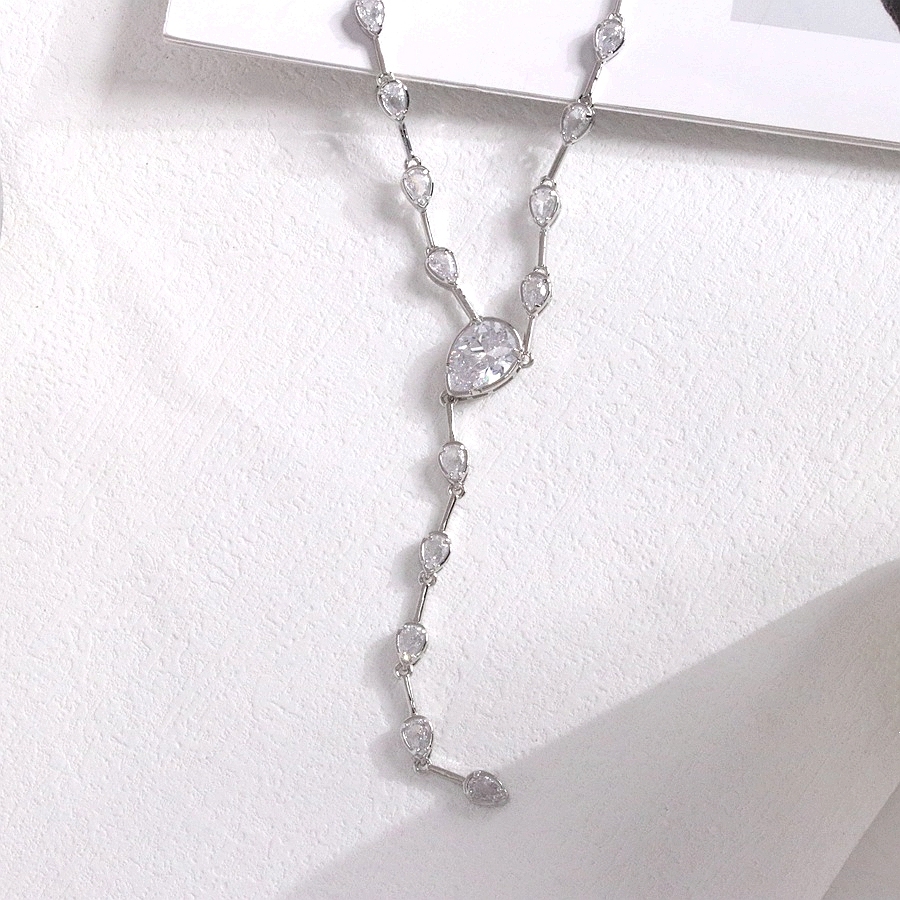 Elegant Long Y-Shaped Tassel Shiny Zirconia Necklace For Women Luxury Personality Jewelry Accessories Glowing Round Square Pendant