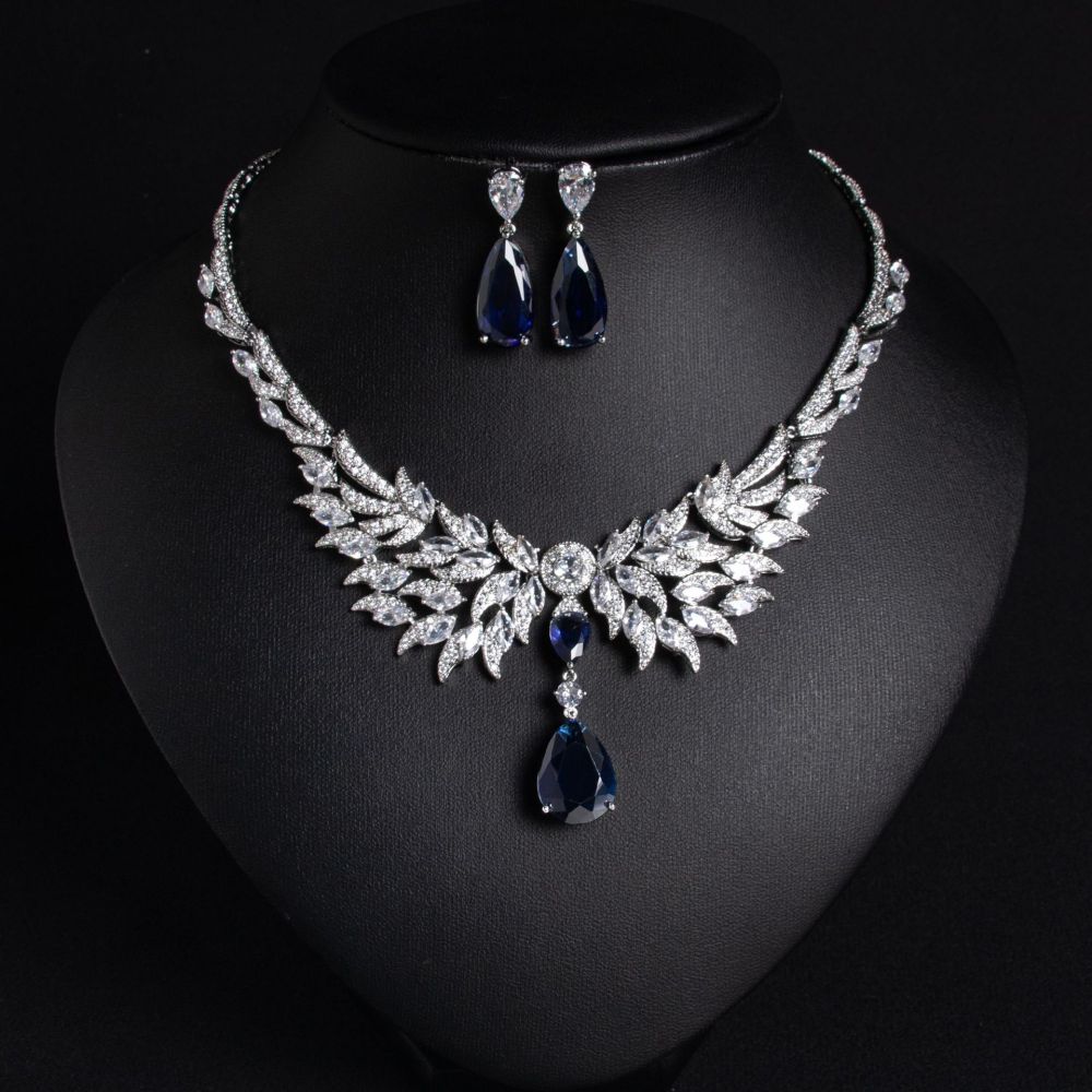 Zircon Jewelry Set Embedded Waterdrop Emerald Gem Necklace Earrings Oxidized Zirconia Ethnic Style Women's Fashion Accessories
