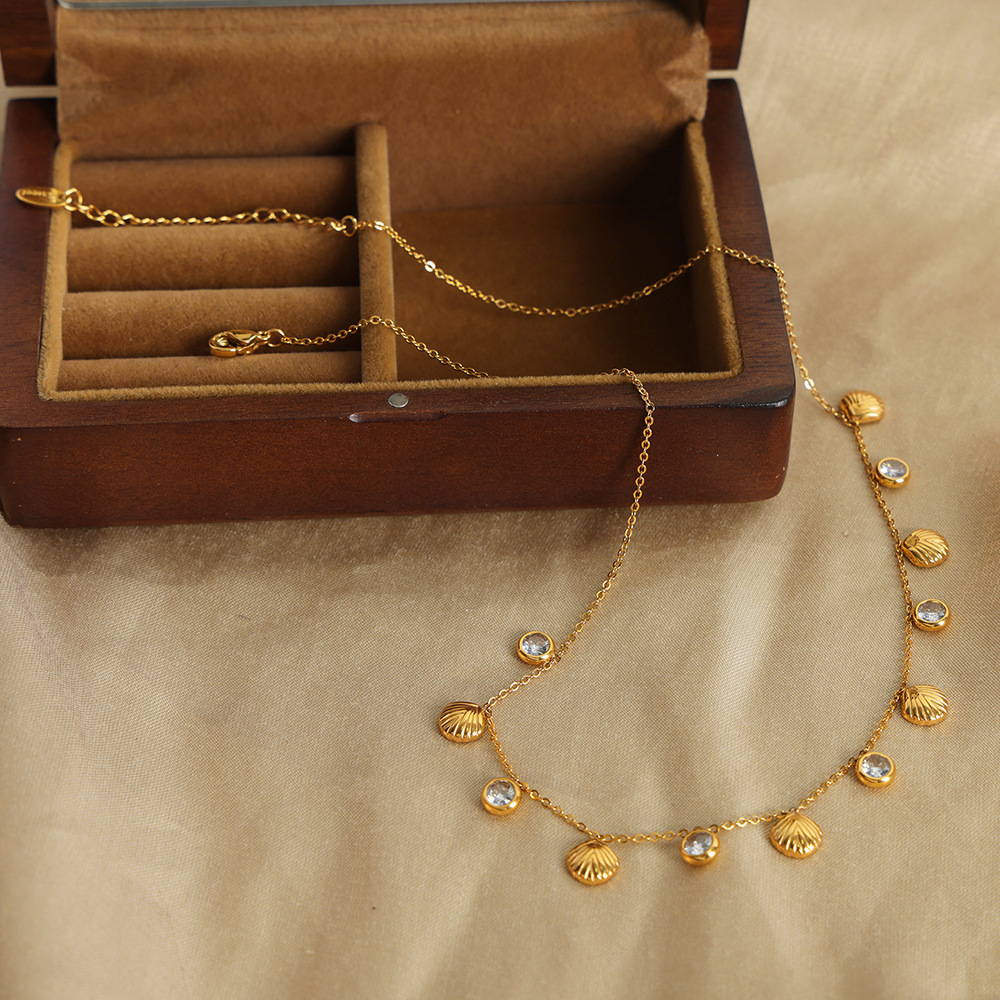 Simple Style Shell Titanium Steel Plating Zircon Women's Necklace