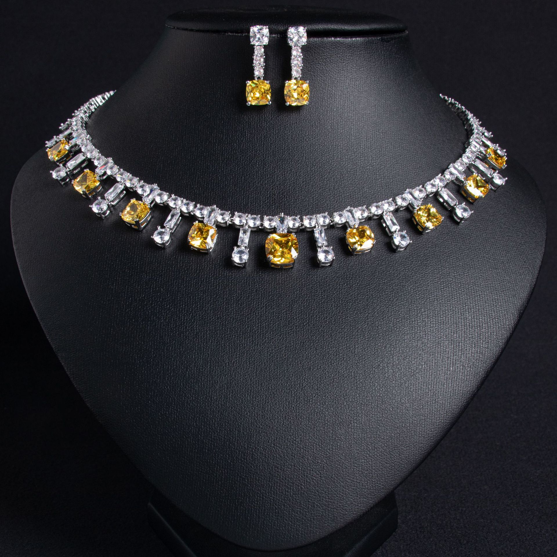 New Style Casual Versatile Zircon Wedding Necklace Women's Ins High-End Sensation Earring Jewelry Set Heart/Waterdrop/Bell