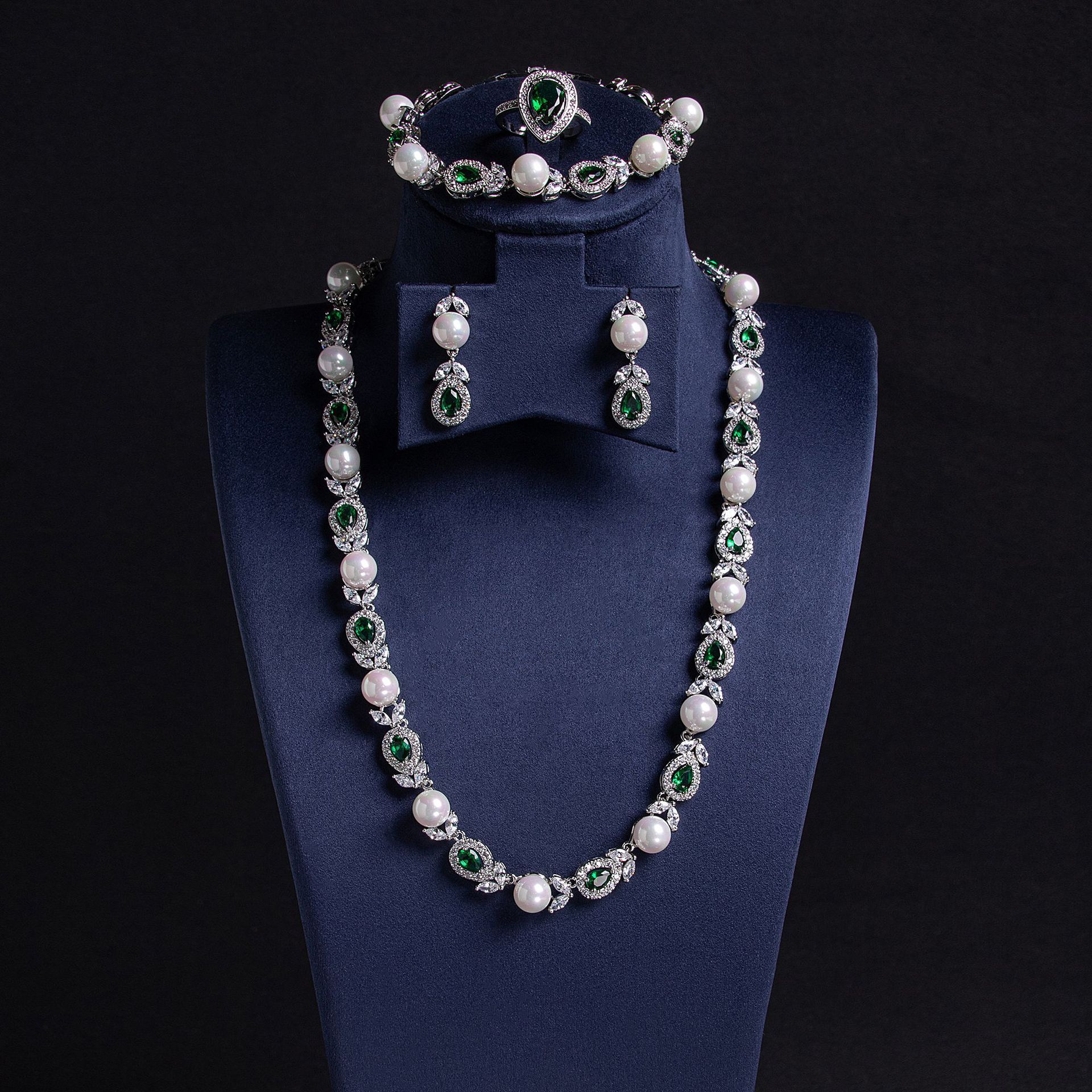 Wedding Jewelry Set Shell Pearl Necklace Earrings Women Four-Piece Set Vintage Style Zircon Embedded Heart/Droplet/Bell Patterns