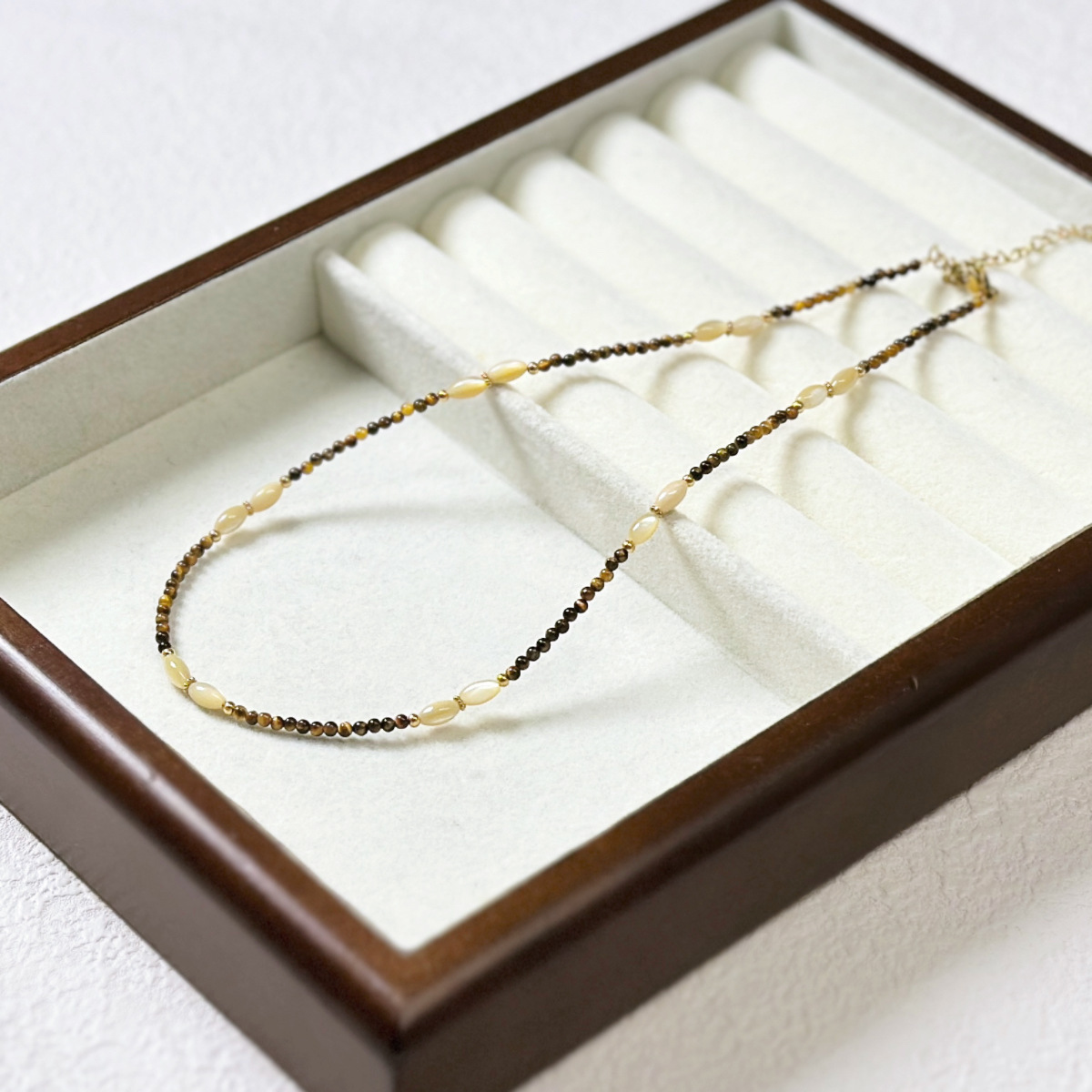 Fall Winter New Natural Stone Necklace Tiger Eye Agate Red Agate Beaded Necklace Ultra Fine Layering Clavicle Chain Titanium Steel Geometric Pattern Ins Style Women's Jewelry Accessory
