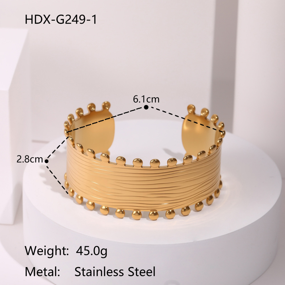 Exaggerated  Style Fashion Stainless Steel Bracelet Plated 18K Gold Geometric Texture Luxury Hand Jewelry