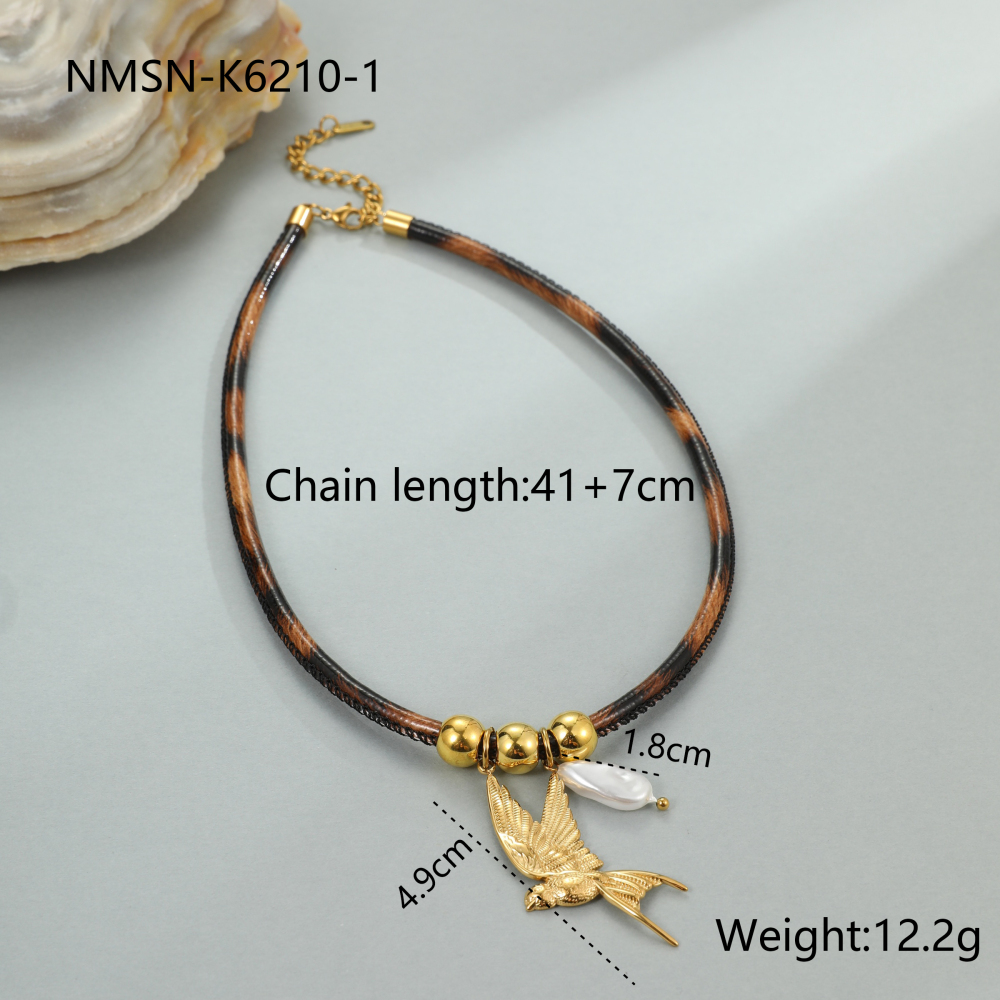 New Fashion Leopard Print Leather Stainless Steel Titanium Steel Sunbird Lobster Clasp Necklace Women's Jewelry Accessories