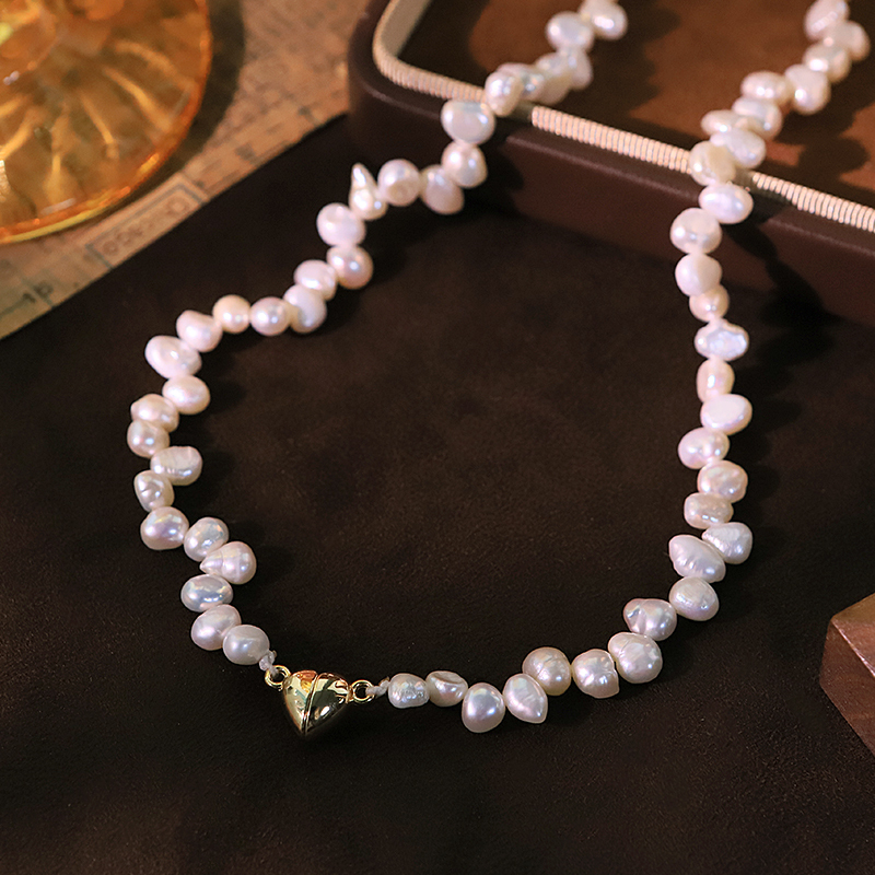 Heart Copper Clasp Natural Pearl Necklace For Women Original Handmade Fresh Versatile High-end Beaded Choker Collarbone Chain 18K Gold Plated