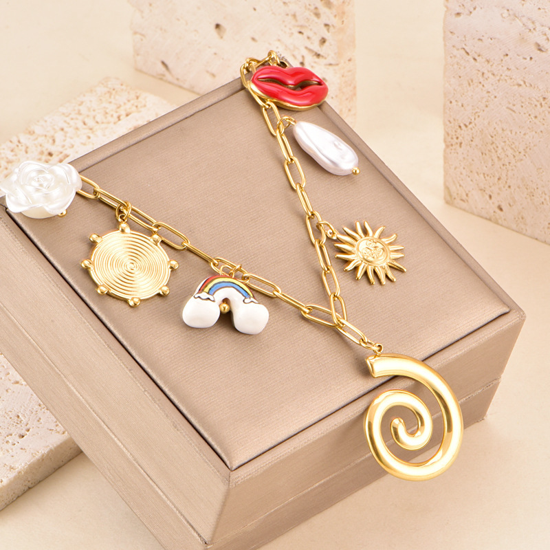 304 Stainless Steel Geometric Heart Shape PVD Coated 18K Real Gold Plated Retro Classic Style Waterproof Non Tarnish Plating Cable Chain Lobster Trigger Clasp Closure Pendant Necklace