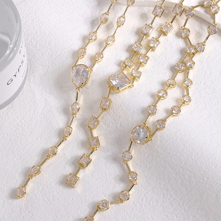 Elegant Long Y-Shaped Tassel Shiny Zirconia Necklace For Women Luxury Personality Jewelry Accessories Glowing Round Square Pendant