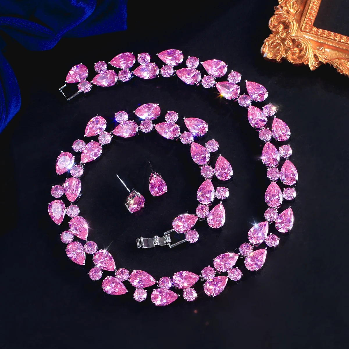 Copper Jewelry Two-Piece Set Luxurious Pink Water Drop Zircon Crystal Necklace Earring Set Suitable For Women Valentine's Day Wedding Party Wear Best Gift Choice