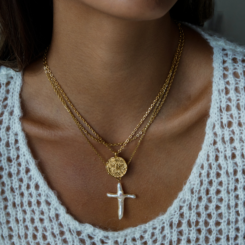 304 Stainless Steel Bee PVD Coated Stone-Free 18K Real Gold Plated Necklace