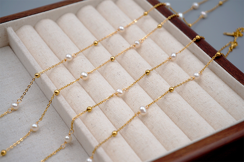Freshwater Pearl Ferroalloy Round Vacuum Plating Gold Plated Simple Style Classic Style Waterproof Non Tarnish Beaded Plating Gold Sweater Chain Long Necklace