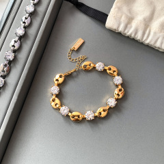 RF493 Gold