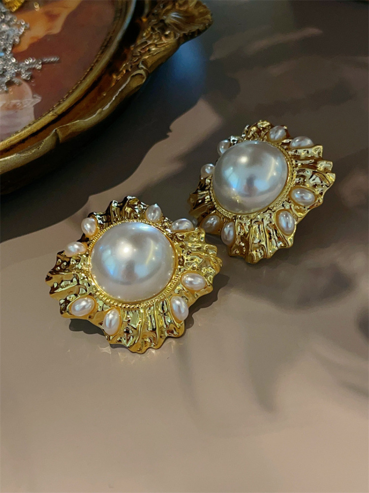 Exaggerated Pearl Drop Earrings Retro French Court Style Fashion Show Trendy Large Hoop Earrings Women's Jewelry Accessories