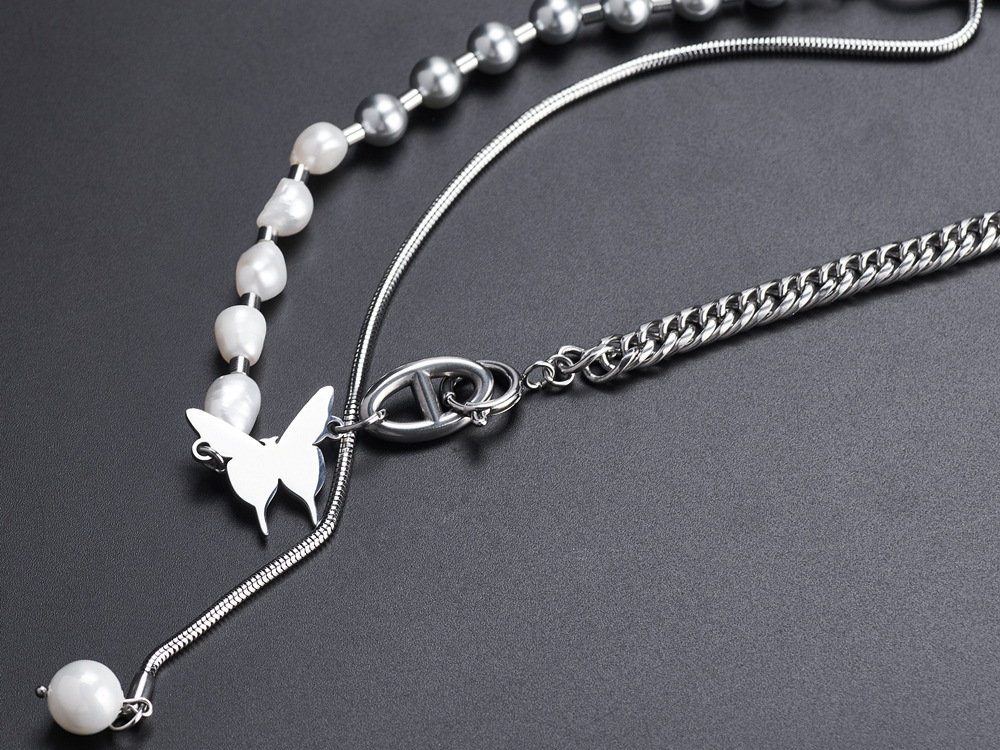 PVD Coated Real Gold Plated 18K Gold Solid Color 304 Stainless Steel Simple Style Classic Style Waterproof Non Tarnish 304 Stainless Steel Layered Necklaces