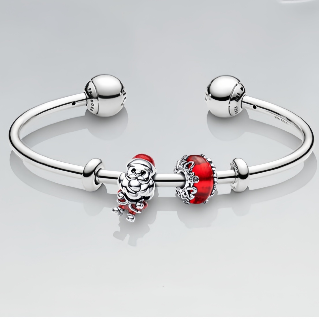 Copper Santa Claus Electroplating Zircon Retro Classic Style Beaded Chain Spring Ring Trigger Clasp Closure Bangle