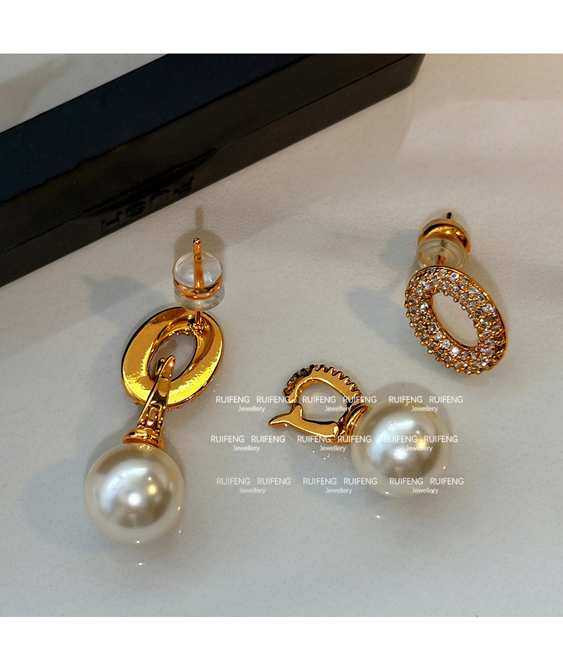Elegant Classic Style Geometric Imitation Pearl Copper Women's Earrings