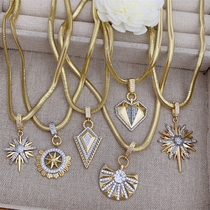 Wholesale Jewelry Simple Style Classic Style Geometric Copper Zircon 18K Gold Plated Inlay Snake Chain Pendant Necklace
