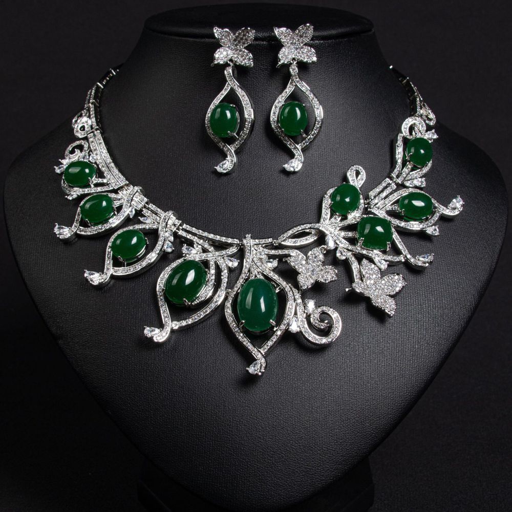 Italian Court Vintage Iris Flower Large Gemstone Petal Necklace Luxury Wedding Dress Accessory Jewelry Set For Women