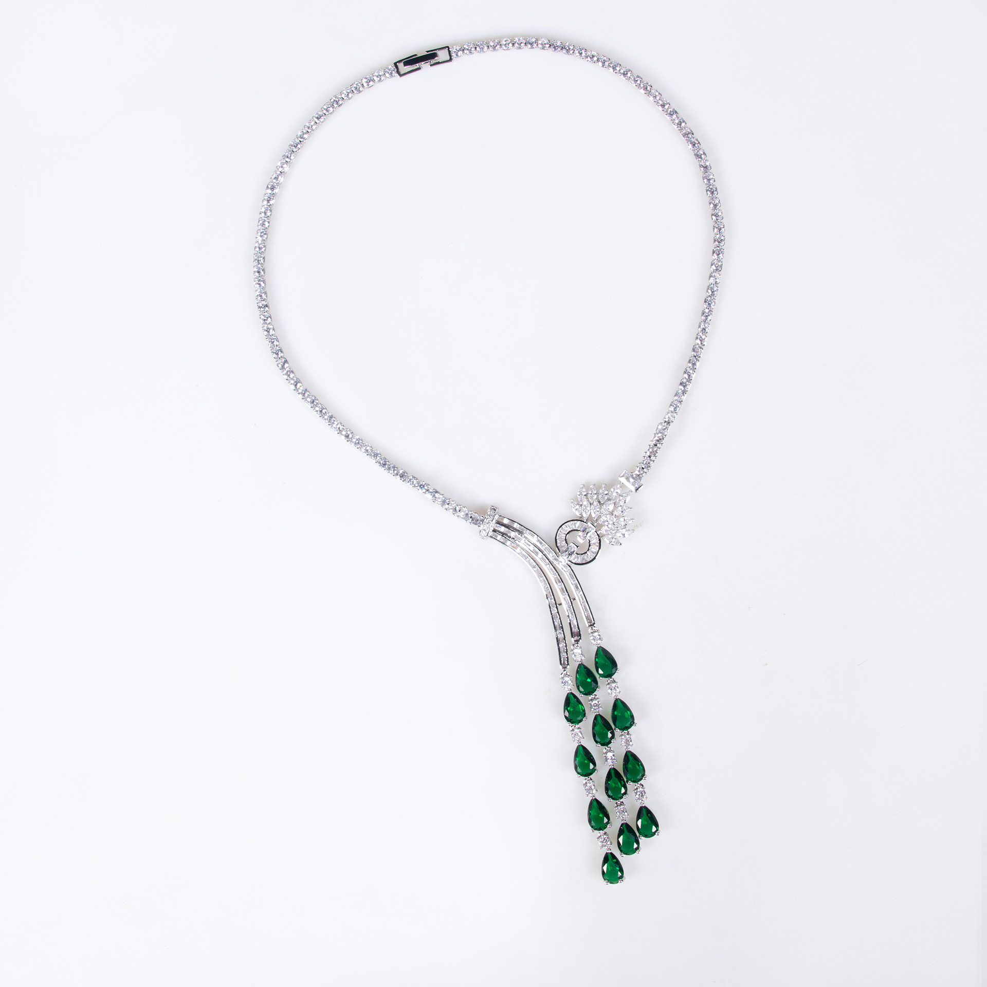 Elegant Waterdrop Zircon Necklace Set For Women Long Length Versatile Luxury Fashion Collarbone Chain Jewelry Combo