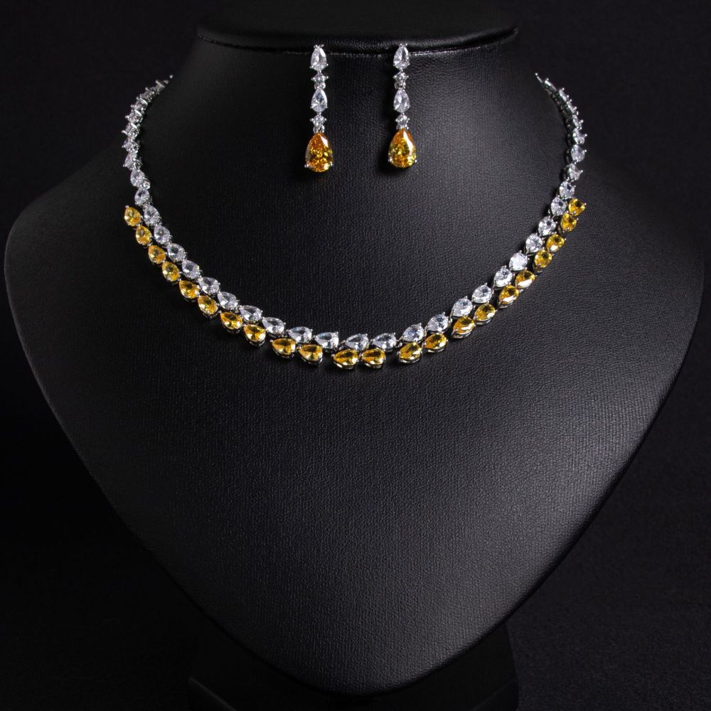 New New Style Bridal Set Accessories Earrings Water Drop Zircon Wedding Dress Jewelry Necklace For Women With Unique Design Sense