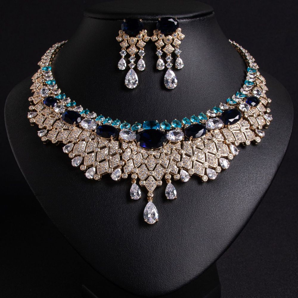 Luxurious Sparkling Jewelry Set Necklace Earrings Dinner Dress Elegant Fashionable Copper Zircon Heart Waterdrop Bell Pattern