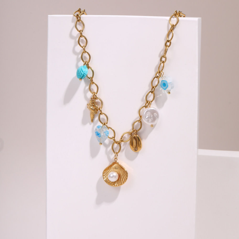 Fashionable Holiday Star Flower Pendant Pearl Embedded Shell Stainless Steel Necklace Clavicle Chain Geometric Pattern Bohemian Style Women's Luxury PVD Coating