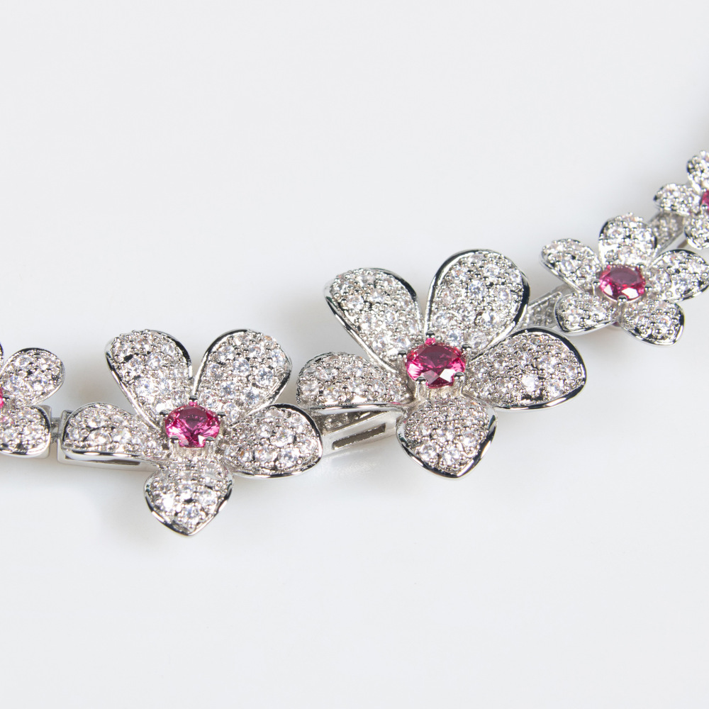 Fashionable Luxury Zircon Flower Wedding Dress Accessories Bridal Necklace Set Earrings And Necklace Jewelry For Brides