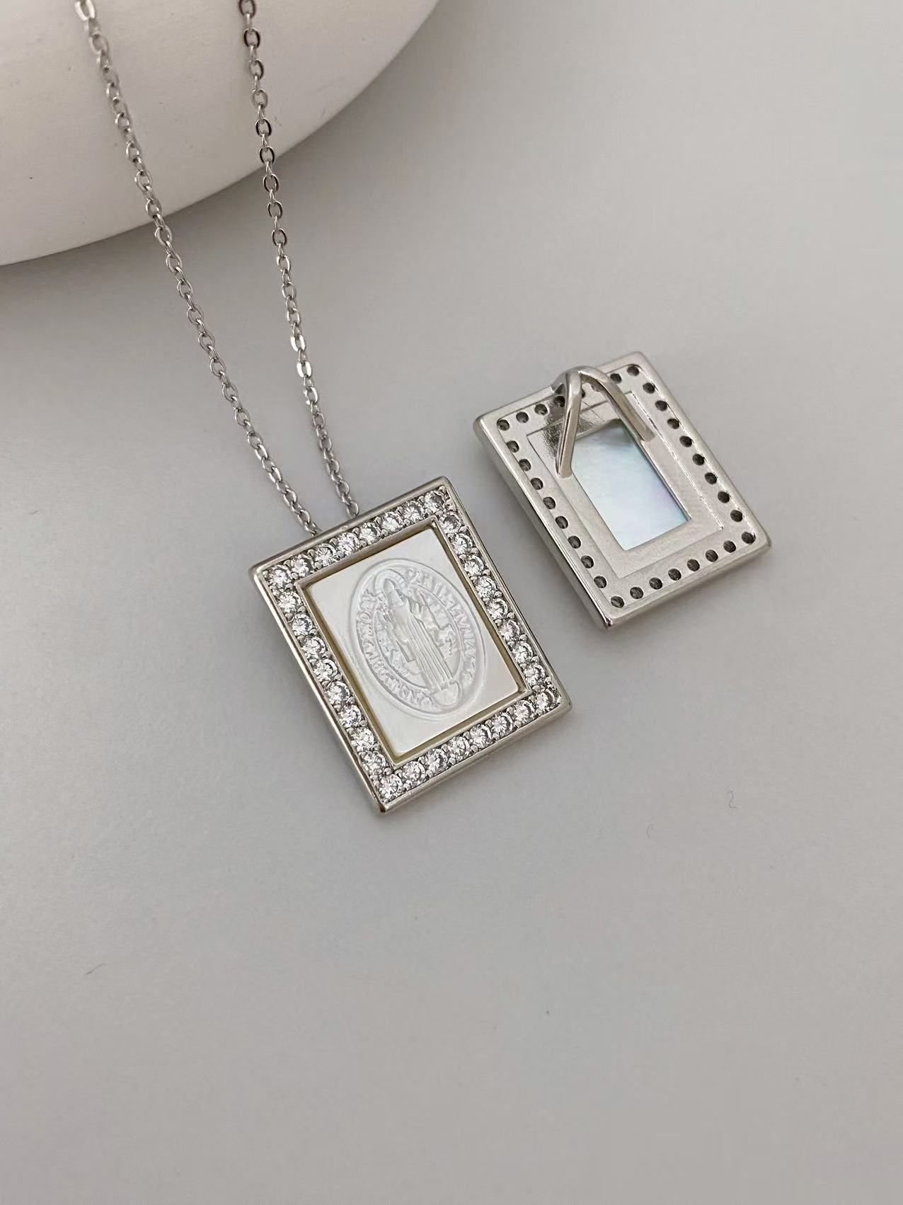 Square Natural Mother-of-Pearl Zircon Jesus Sacred Heart Pendant Women's  Necklace Shell Diy Jewelry Accessories