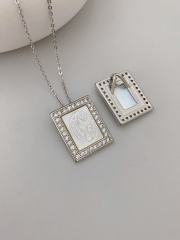 D Necklace-White