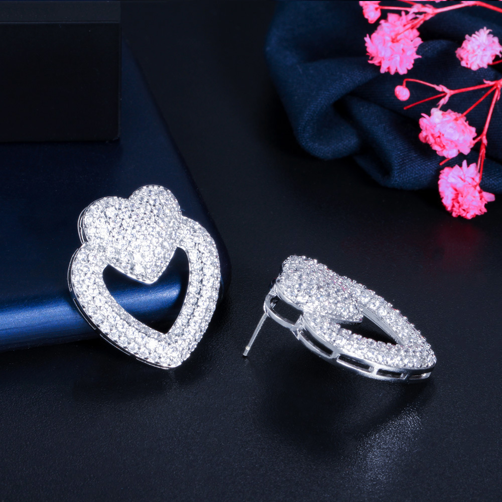 Copper Heart Shape Electroplating Zircon Rhodium Plated Classic Style Inlay Ear Studs