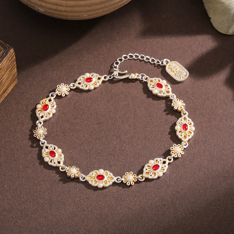 Silver-Plated Bracelet With Gold-Plated Enamel Floral Filigree, National Trend Retro Copper Geometric Pattern, Exquisite Versatile Fashionable Light Luxury Gift For Girlfriend