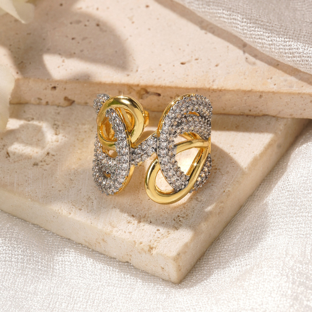 Electroplated (Including Color Retention Layer) Geometric Pattern Copper Elegant Hollow Metal Ring Fashionable Simple Luxurious Stackable Finger Accessories Unisex