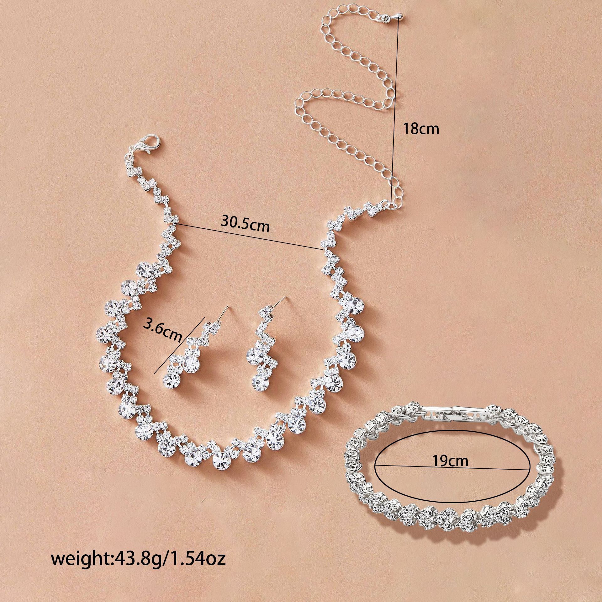 Elegant Southeast Asian Vintage Court Dress Jewelry Set Necklace Earrings Bracelet Women's Fashion Accessories For Evening Parties