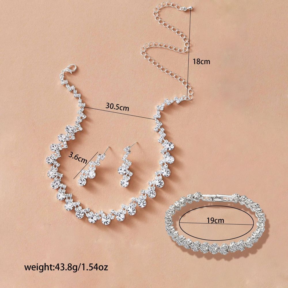 Elegant Southeast Asian Vintage Court Dress Jewelry Set Necklace Earrings Bracelet Women's Fashion Accessories For Evening Parties