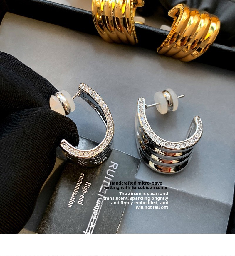 Elegant Classic Style Geometric Brass Women's Earrings