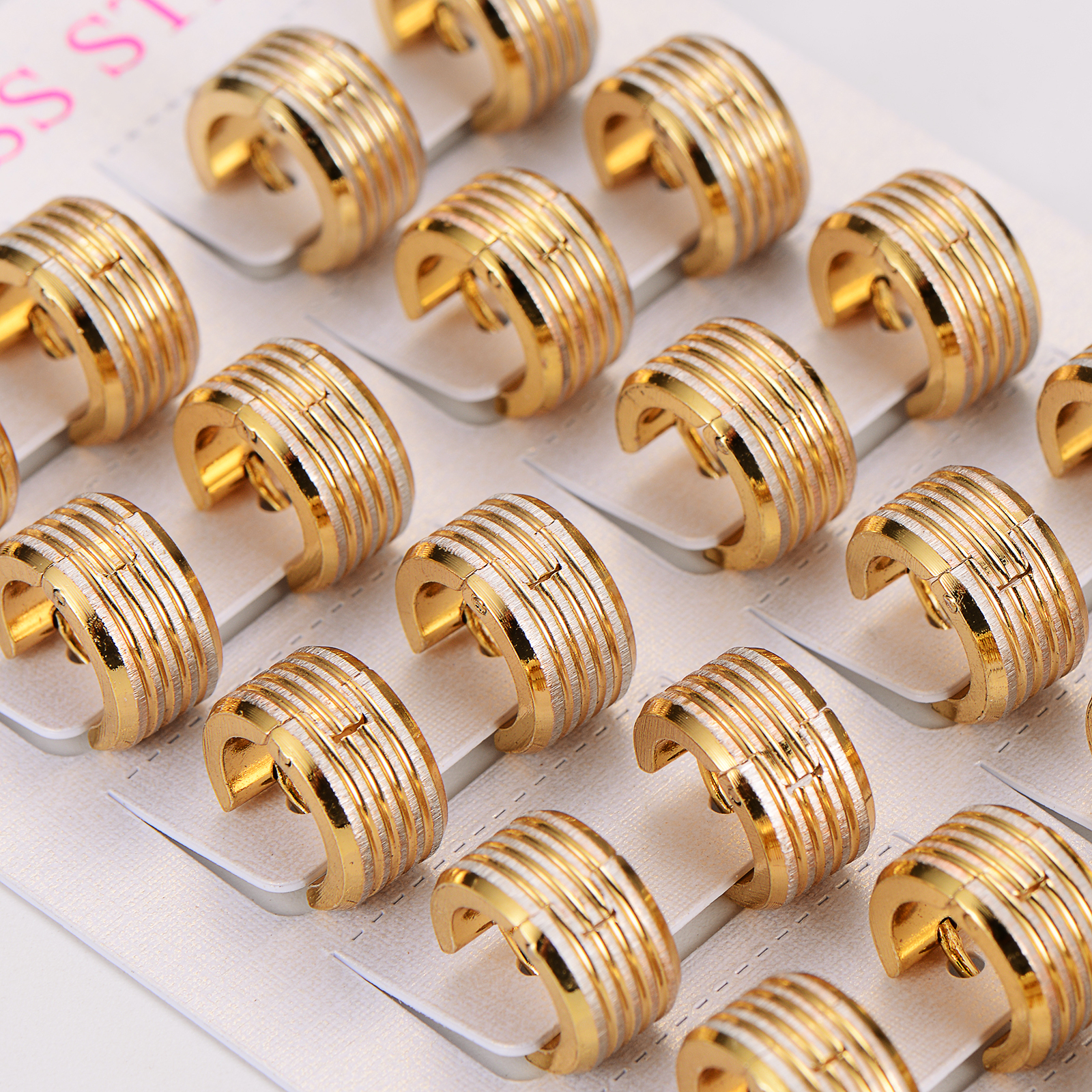 AML201 Stainless Steel Circle Ribbed Wide Ear Hoop Earrings Water Plated Imitation Gold Fashion Personality Wholesale