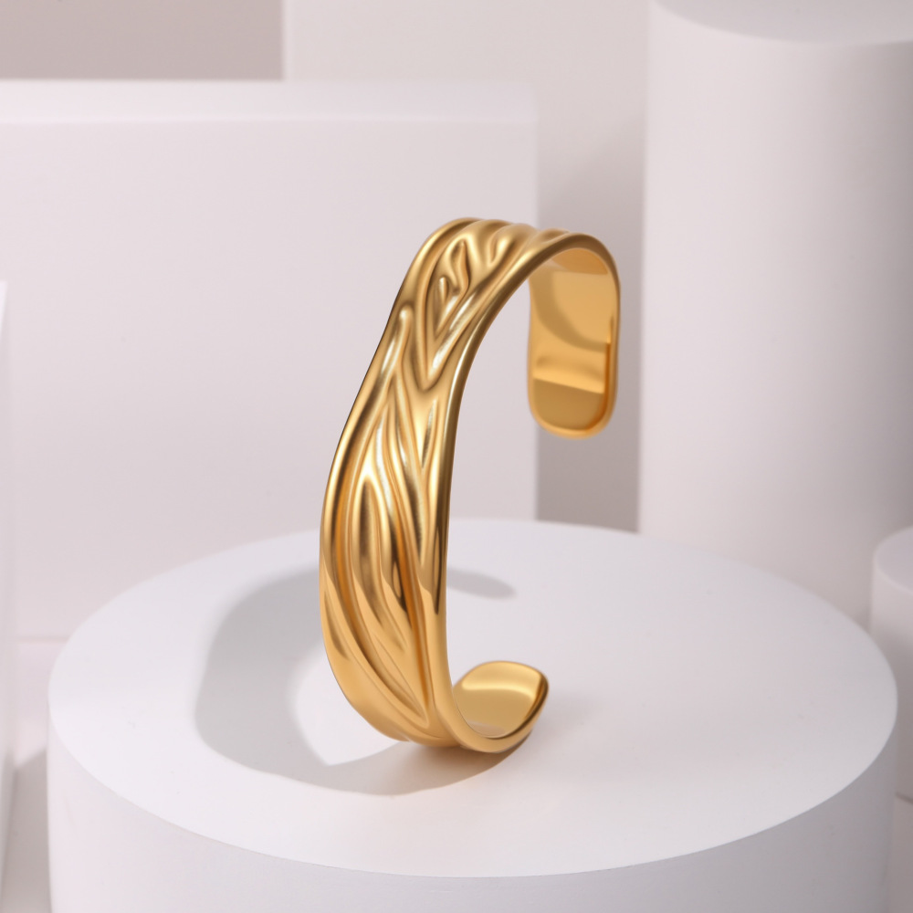 Exaggerated  Style Fashion Stainless Steel Bracelet Plated 18K Gold Geometric Texture Luxury Hand Jewelry