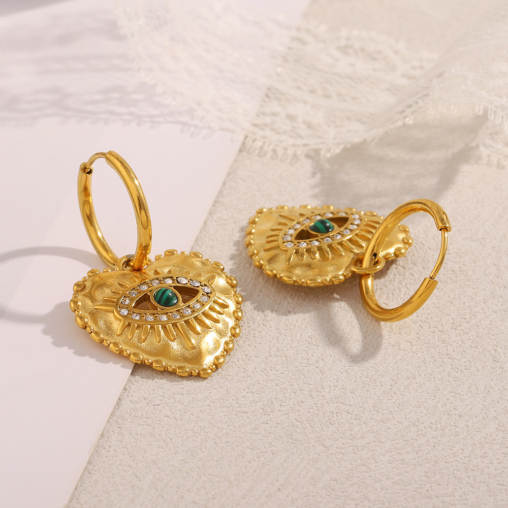 PVD Coated Real Gold Plated Heart Shape 304 Stainless Steel Retro Lady Waterproof Non Tarnish Charm Sleeper Hoop Earrings Drop Earrings