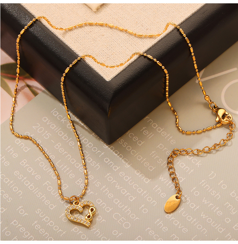 304 Stainless Steel Copper Moon Heart Shape Umbrella PVD Coated Rhinestones Real Gold Plated Elegant Simple Style Classic Style Waterproof Non Tarnish Plating Inlay White Gold Pendant Necklace