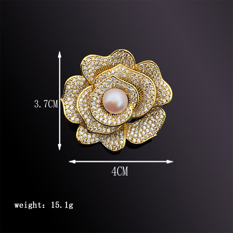 Elegant Luxurious Flower Brass Plating Inlay Pearl Zircon Women's Brooches 1 Piece