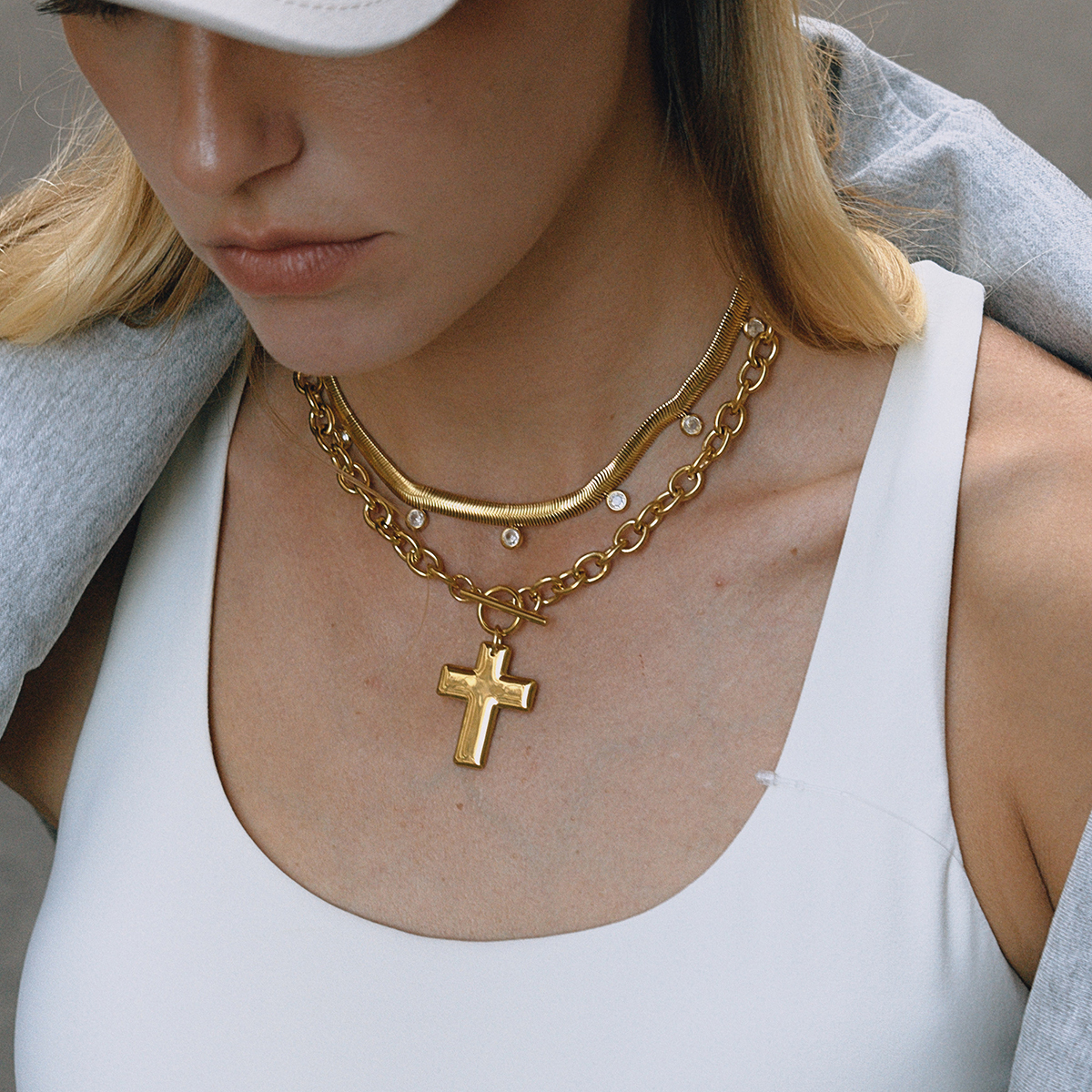 Women's Vintage Style 18K Gold Stainless Steel Smooth Cross Pendant OT Clasp Necklace 42CM