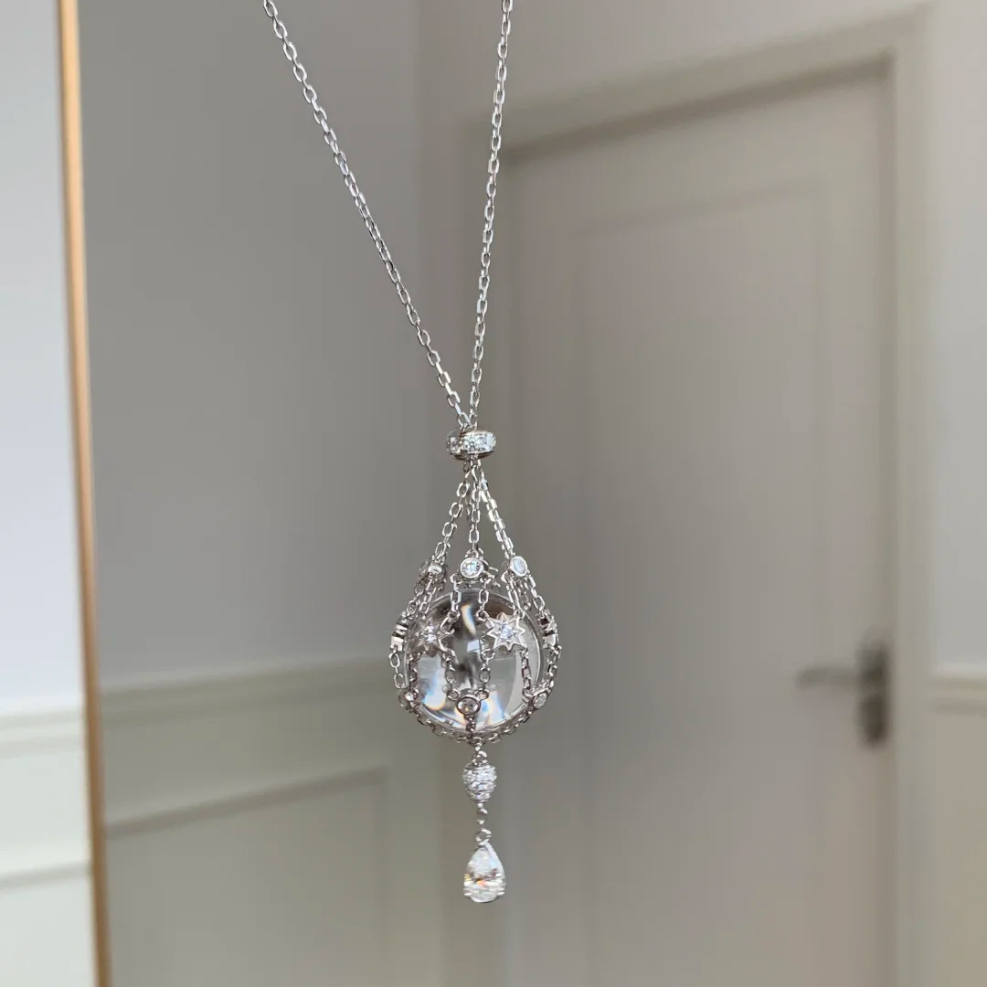 White Crystal Starburst Mesh Pendant Adjustable Necklace Women's Accessories Geometric Copper Material
