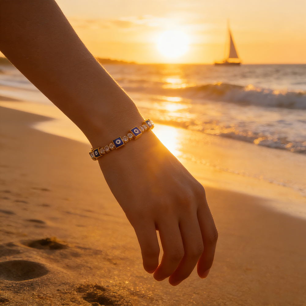 Full Diamond Classic Trendy Devil's Eye  16K Gold Plated White K Copper Water Plated Zircon Square Heart Shape Handmade Bracelet Accessories