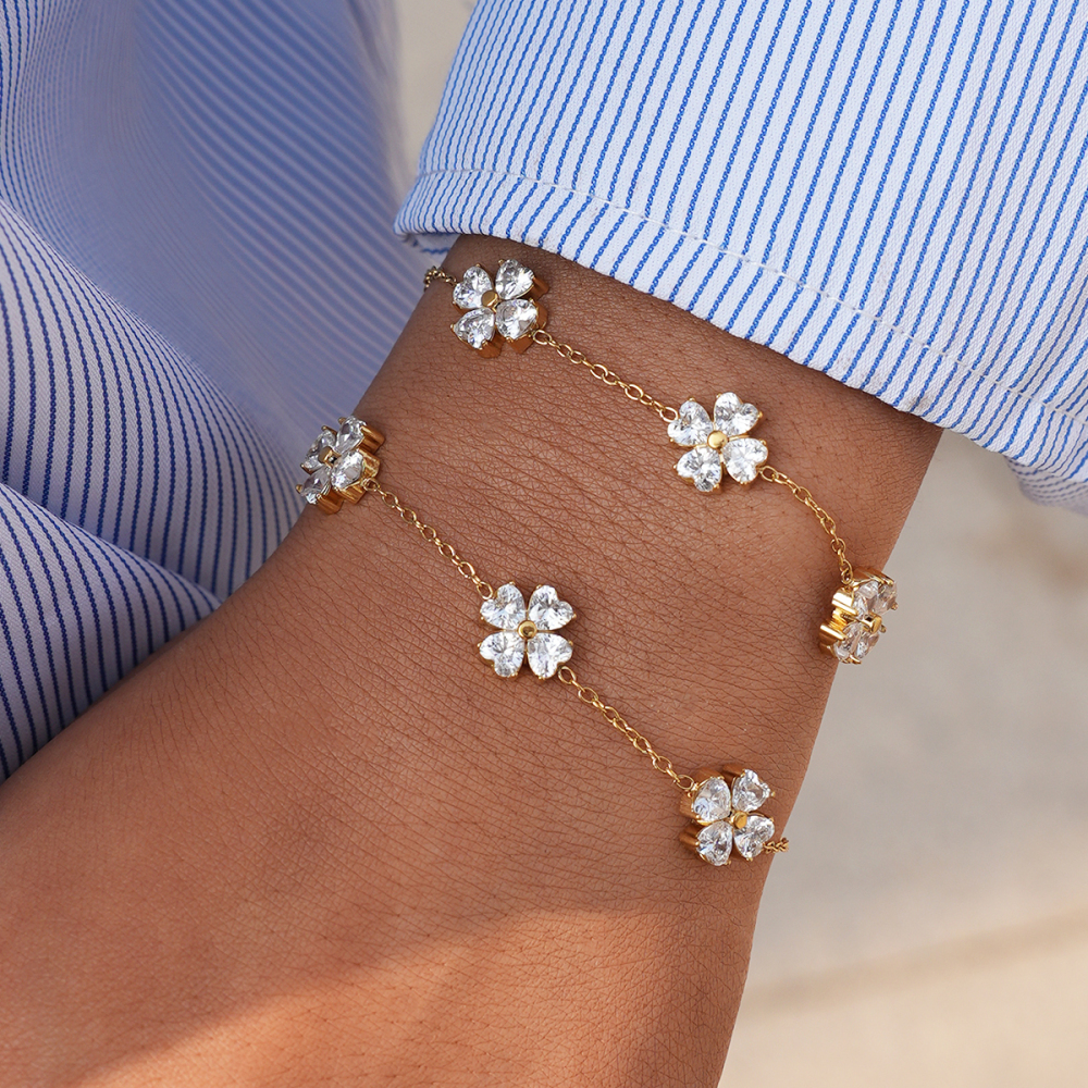 18K Gold Plated 304 Stainless Steel Vacuum Electroplated Zircon Geometric Lucky Clover Four-Leaf Clover Handmade Three-Dimensional Bracelet Jewelry Women's Accessories