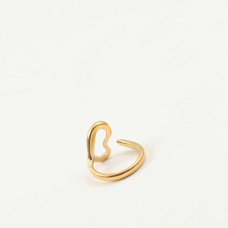 Vacuum Electroplating (In Furnace) Plated 18K Real Gold Hollow Peach Heart Three-Dimensional 304 Stainless Steel Ring