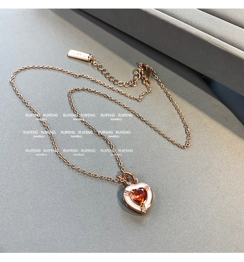 Pink Zircon Heart Pendant Necklace Women Summer Accessory Luxury Dainty Heart Clavicle Chain Fashion Jewelry Copper Plated